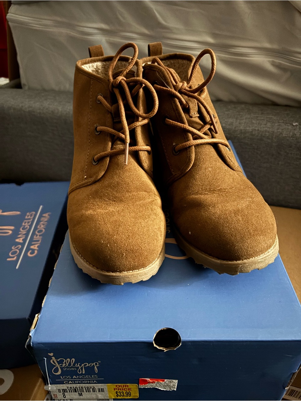 Jellypop Men's Tan Suede Lace-Up Chukka Boots